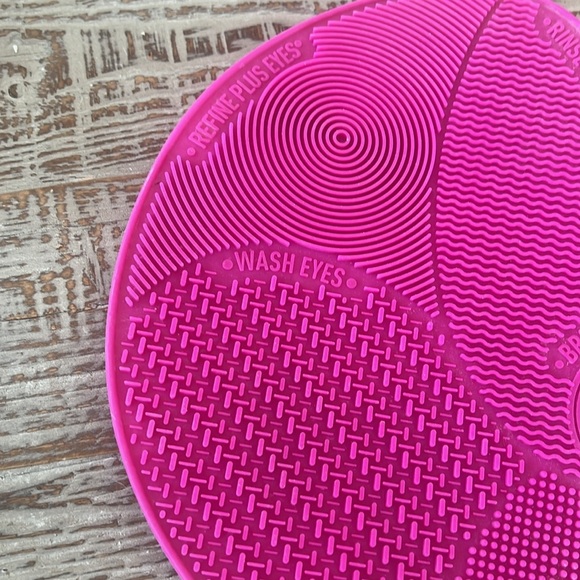 Sigma brush cleaning mat - Picture 6 of 7